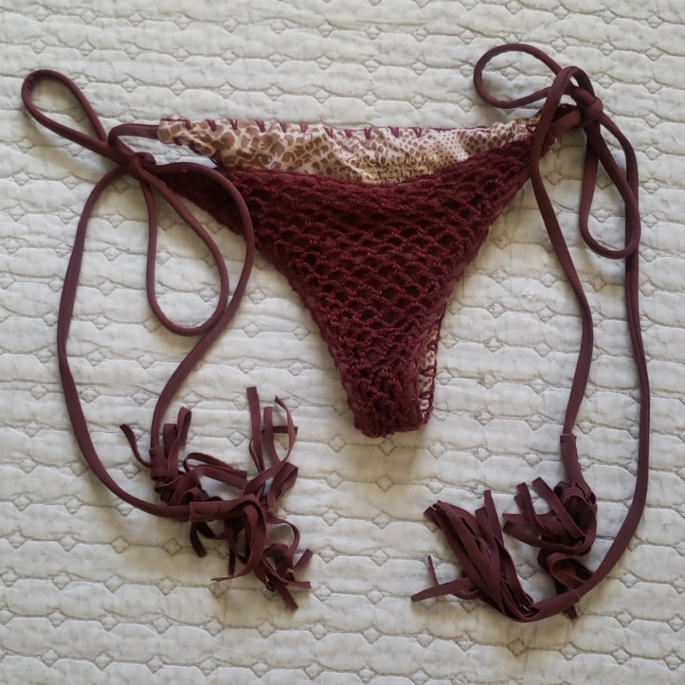Acacia Polihale Crochet Bottoms Merlot